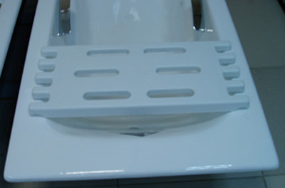 Решетка на ванну пластмассовая