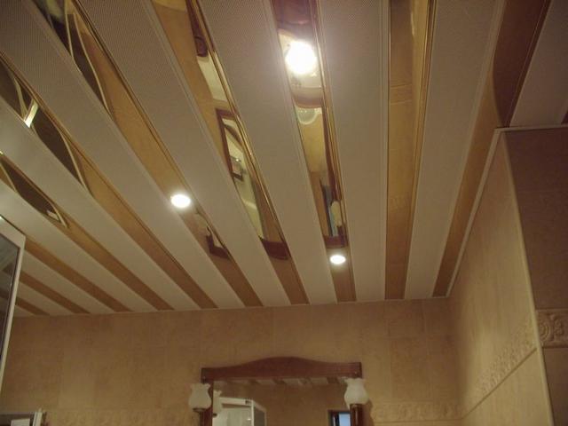 Фото реечного потолка